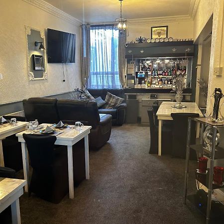 The Rhyl Bed & Breakfast Блекпул Екстериор снимка