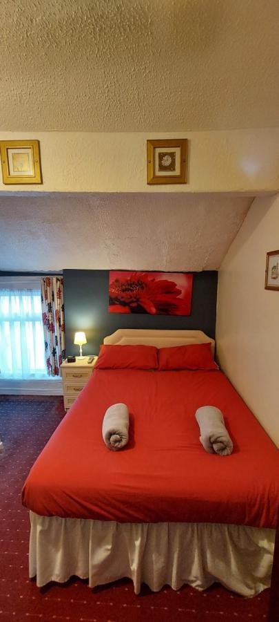 The Rhyl Bed & Breakfast Блекпул Екстериор снимка